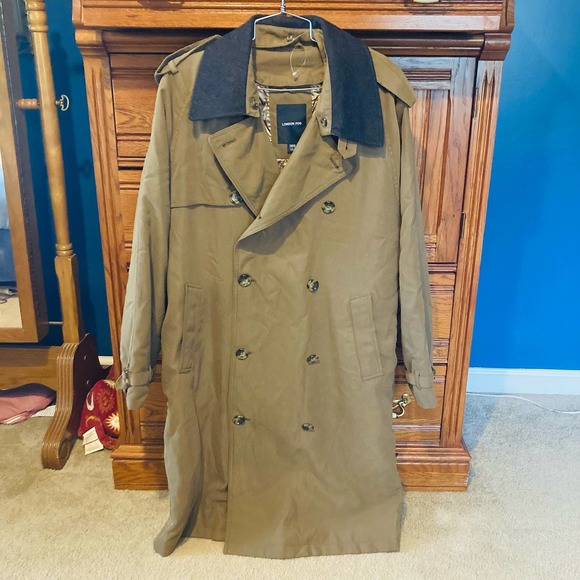 London Fog Other - London Fog Green Wool Collar Double Breasted Belted Trench Coat Size 38S